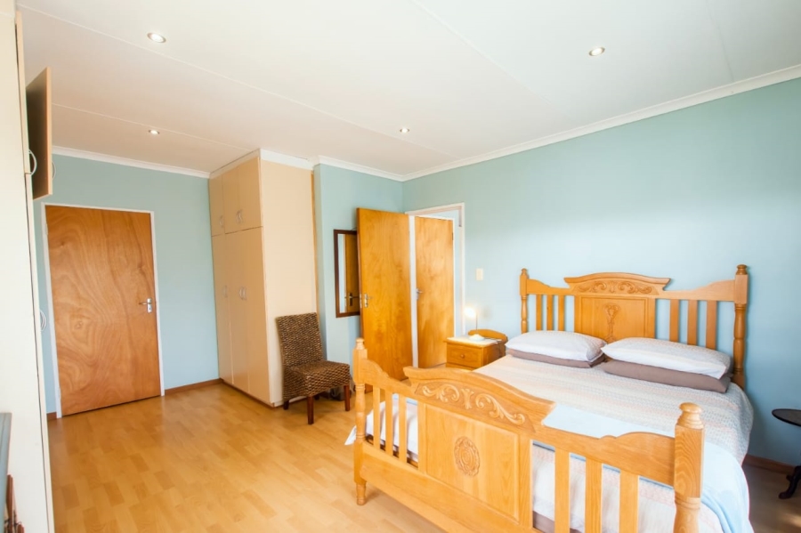 4 Bedroom Property for Sale in Kabeljauws Eastern Cape